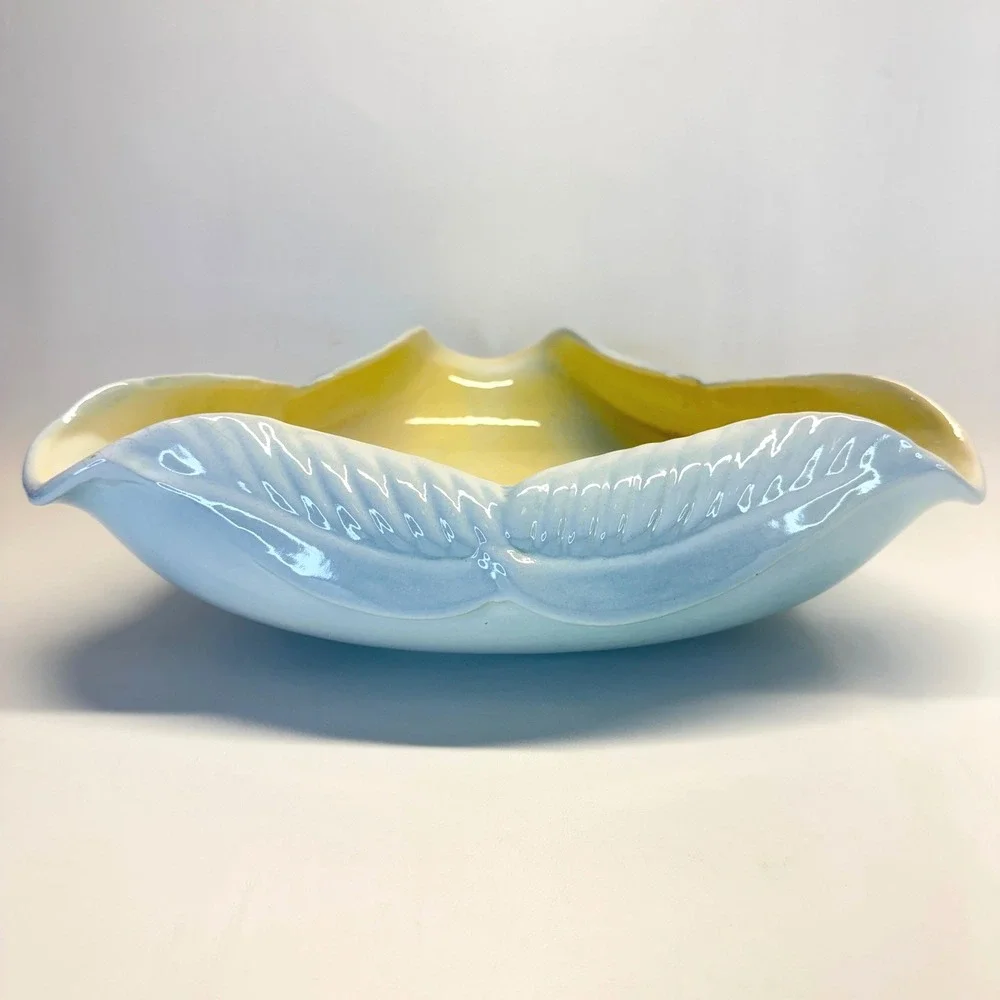 Royal Haeger Console Bowl Vintage Mid Century Scalloped Blue MCM Centerpiece